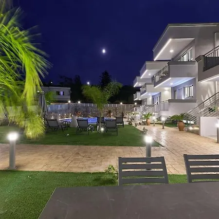 Comfy Apartmt Near With Pool Dining Area Apartamento Stavromenos (Rethymno)